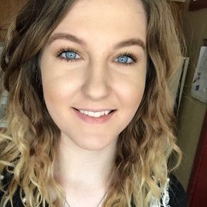 Meet your Posher, Karina